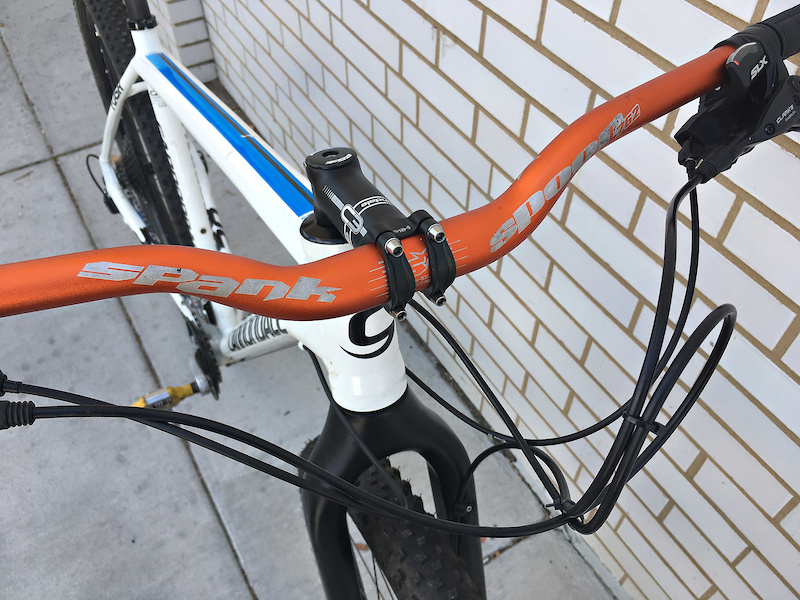2011 Cannondale Flash 29er - alloy frame w/ carbon fork For Sale