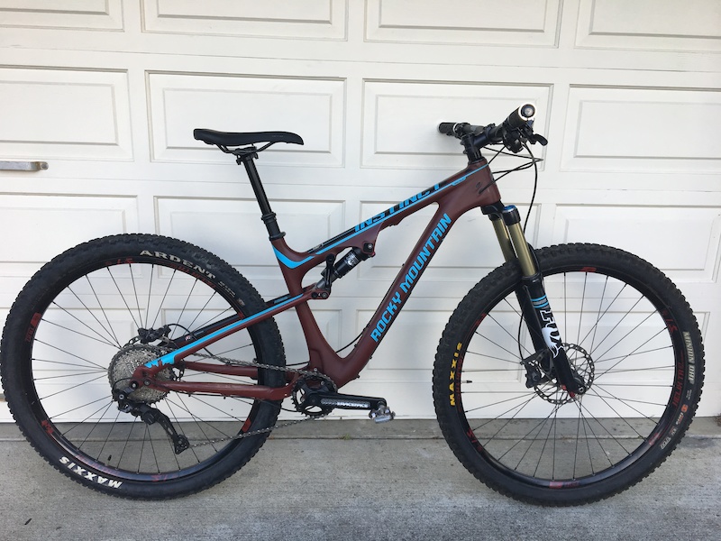 Rocky mountain instinct 950 2017 hot sale