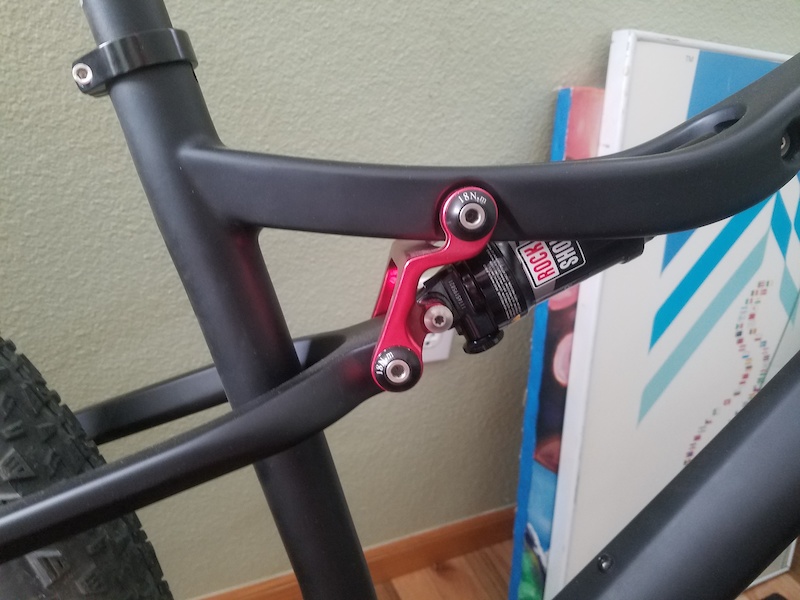 carbon trail bike frame