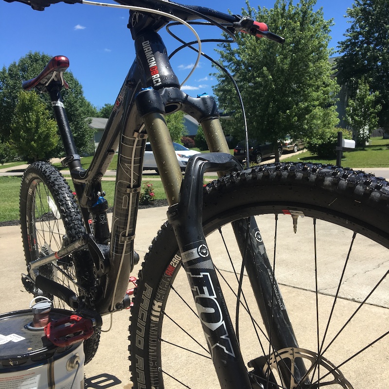 thule hatchback bike rack