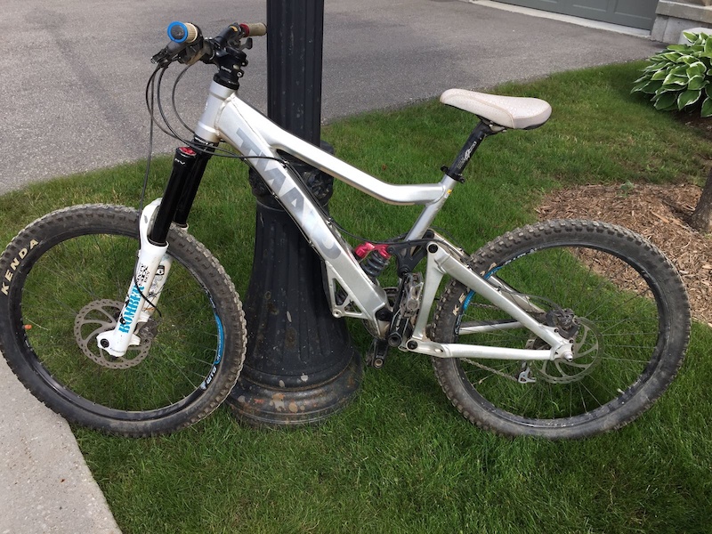 giant glory 2008 specs