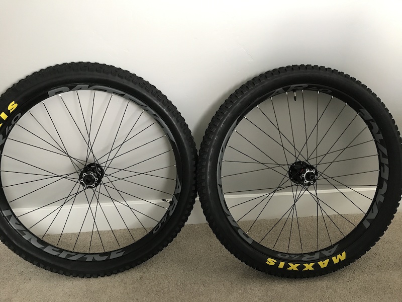 2017 Race Face ARC 40 Wheelset With Maxxis Recon Plus