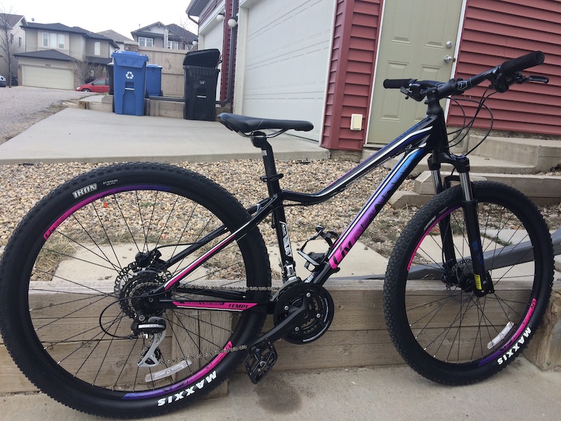 giant liv tempt 2016