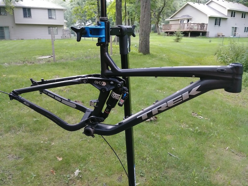 trek slash frame for sale