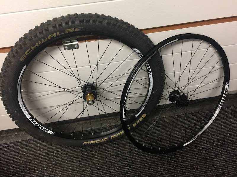 hope tech enduro wheelset