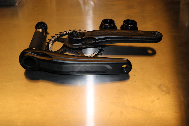 removing race face aeffect cranks