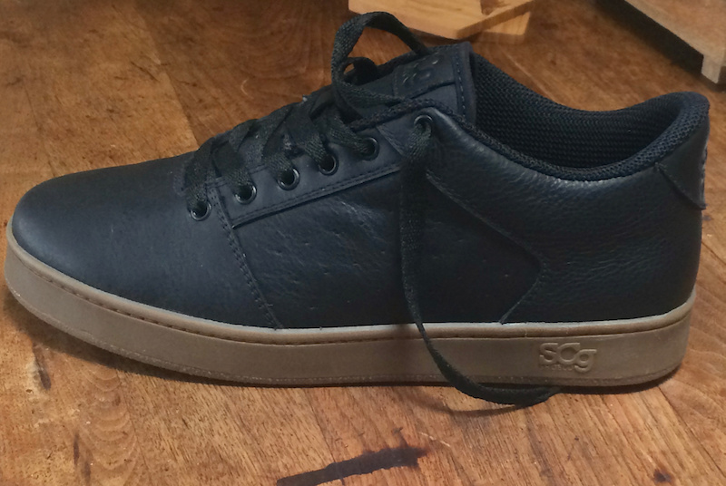 SCG Shoes durable flat shoes For Sale