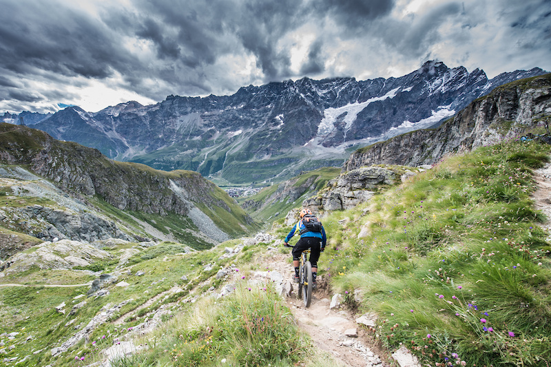 in Valtournenche, Italy - photo by UCCSportEvent - Pinkbike