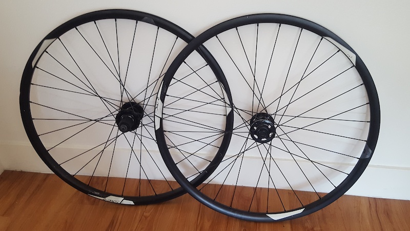 giant 27.5 wheels