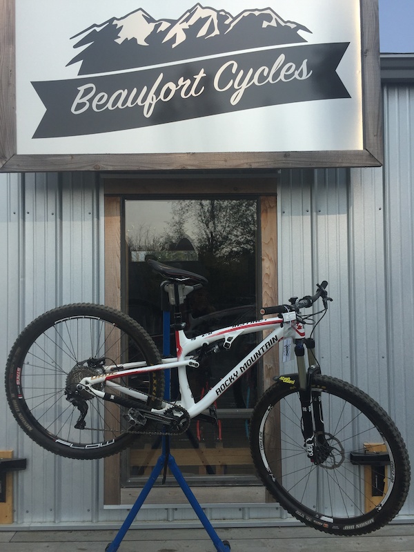 2013 rocky mountain instinct 950