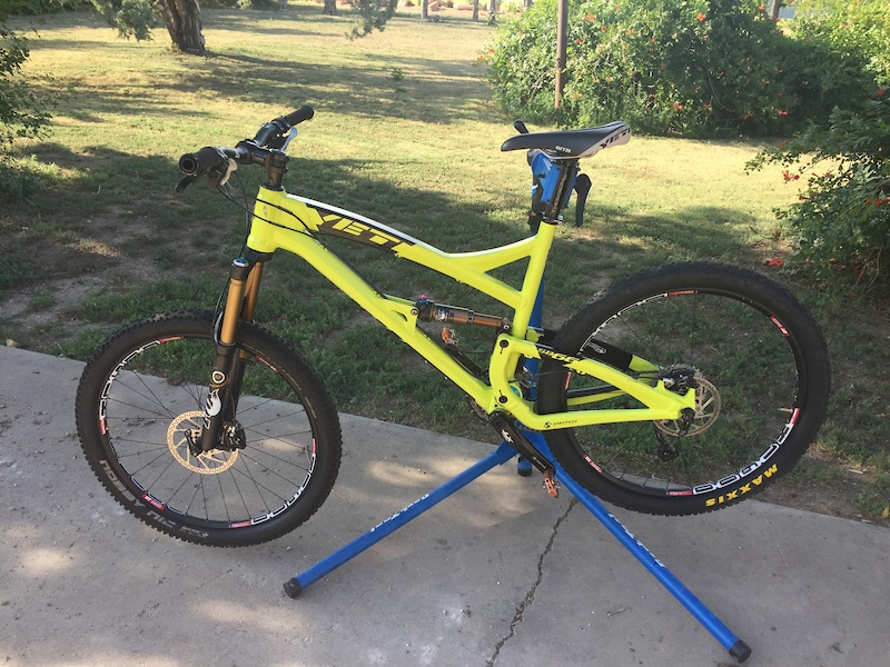 2012 yeti sb66 blue book