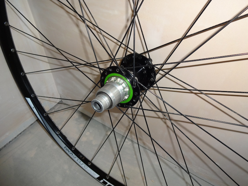 hope enduro front wheel