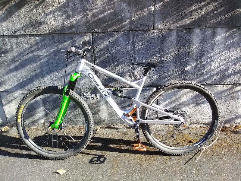 2017 Canfield Brothers RIOT complete bike (large) For Sale