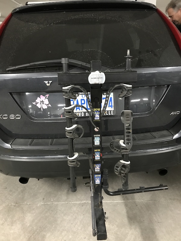 2011 Thule 4 Bike Rack for Sale For Sale