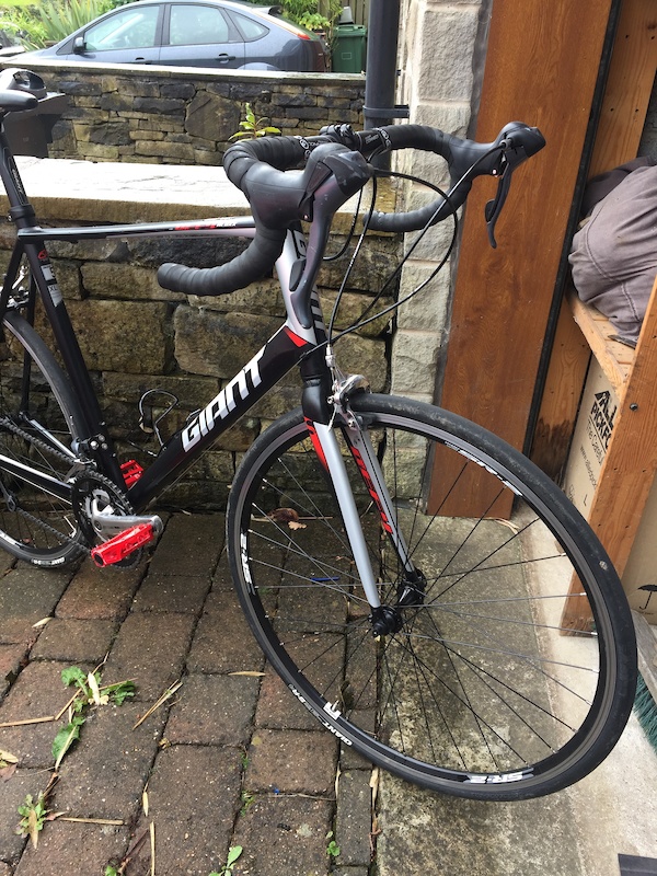 giant defy aluxx price