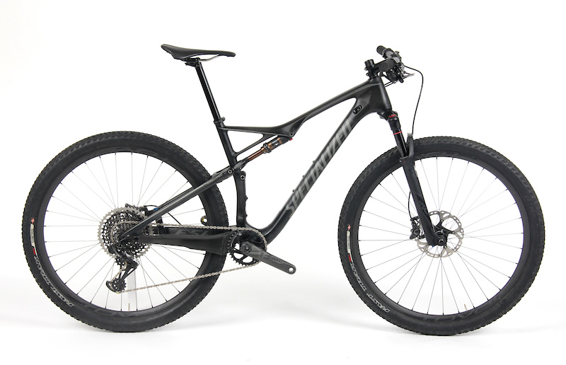 specialized epic pro 2017