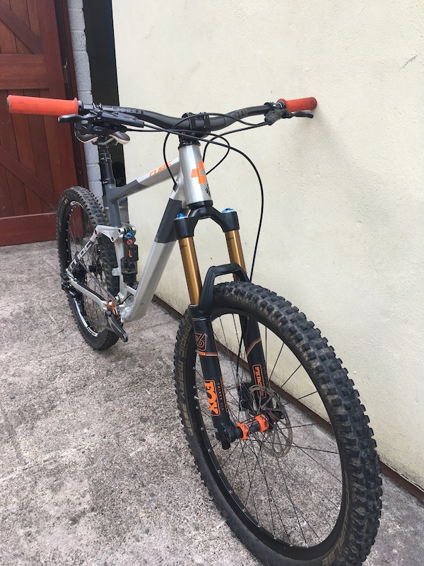 2017 cube stereo 160