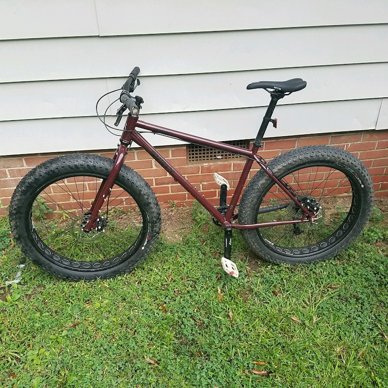 2017 Bloody Red Surly Wednesday Large