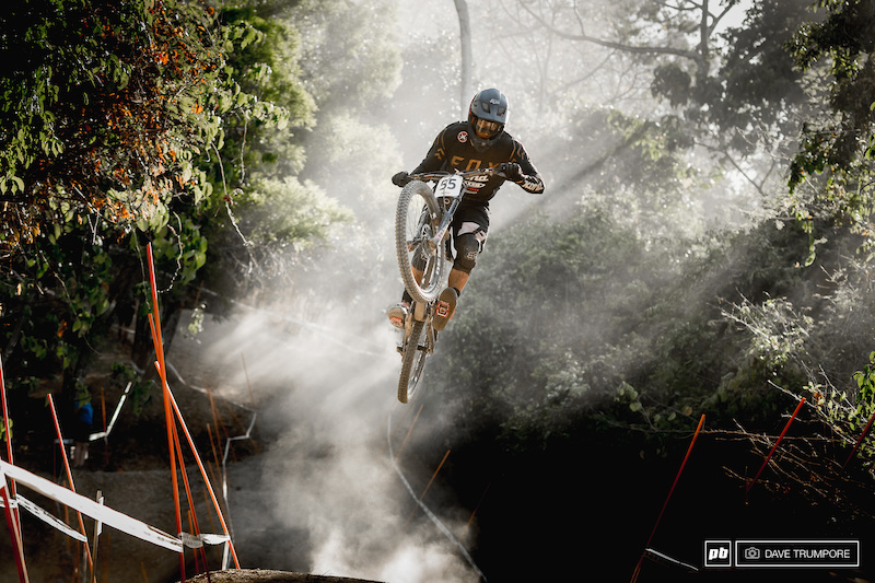 Rumble in the Jungle: Practice Photo Epic - Cairns DH World Champs 2017 ...