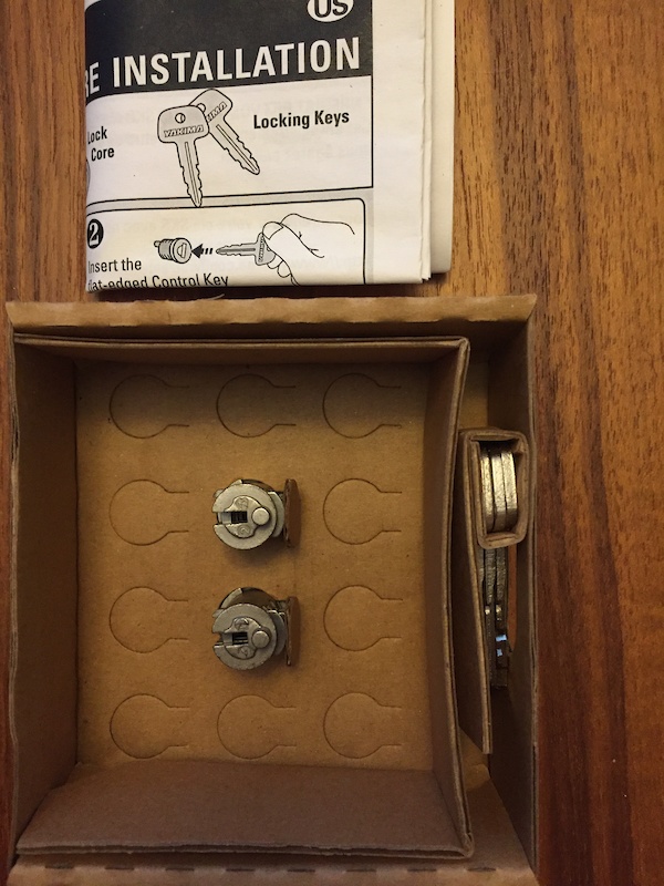 0 Yakima locks - 2 pack - new in box