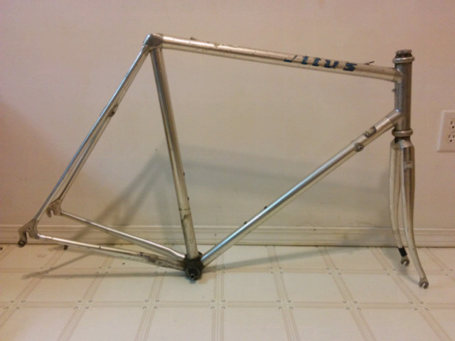 VITUS 979 FRAMESET - Kit cadre + fourche Vélo course VITUS 979 - frame and fork EUR 150,00 - FR