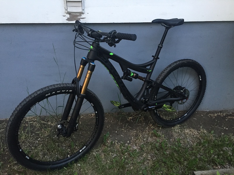 2017 pivot mach 429