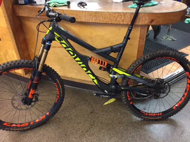 2017 devinci spartan carbon