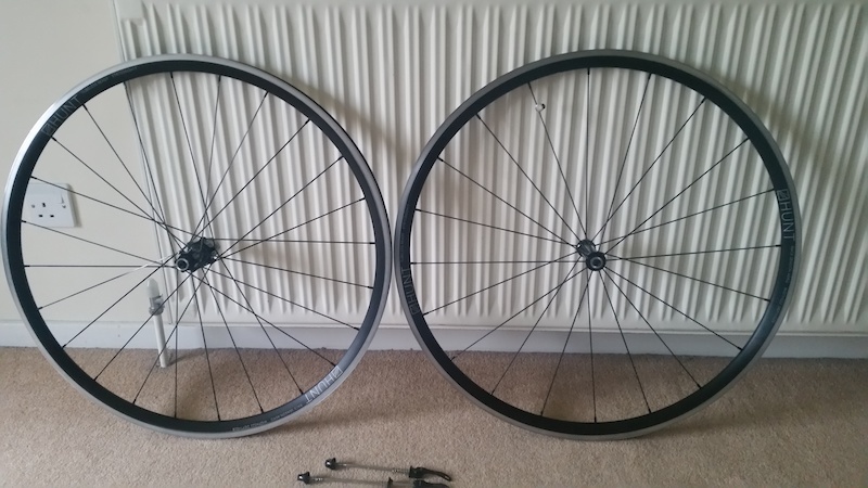 hunt race aero wide wheels