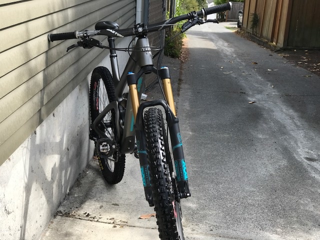 2017 Yeti SB 5.5c, Many Upgrades and Excellent Condition
