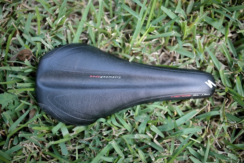 specialized henge saddle