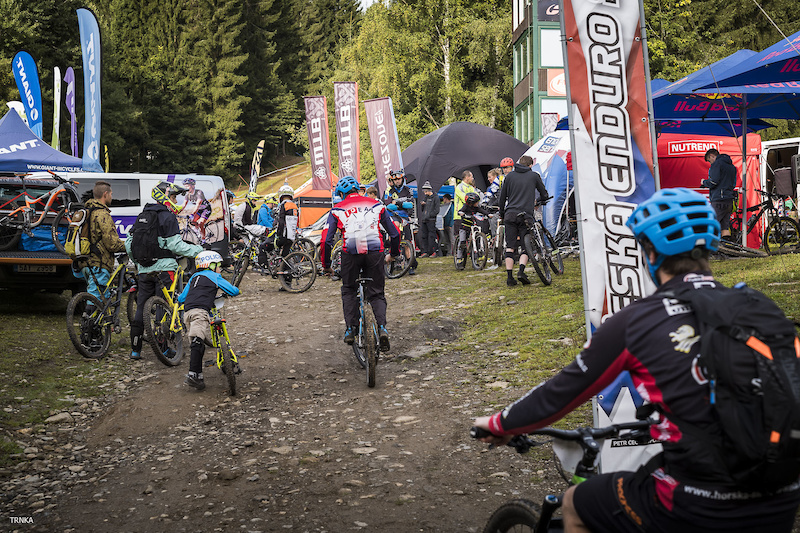Central European Enduro 2017 Round 4, Giant Enduro Race Spicak Pinkbike