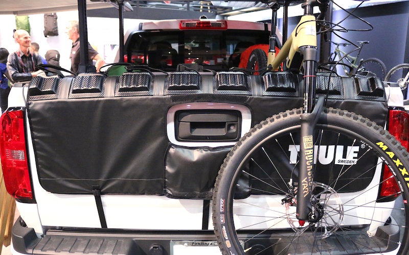 thule truck bike pad