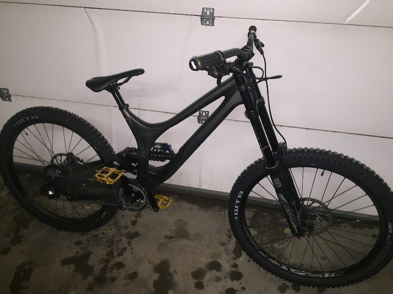 mountain bike gear canada