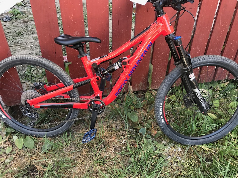 red and black fixie