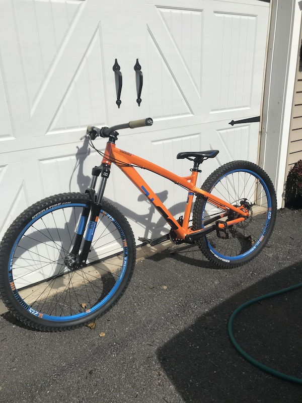 diamondback hook 27.5 hardtail mountain bike