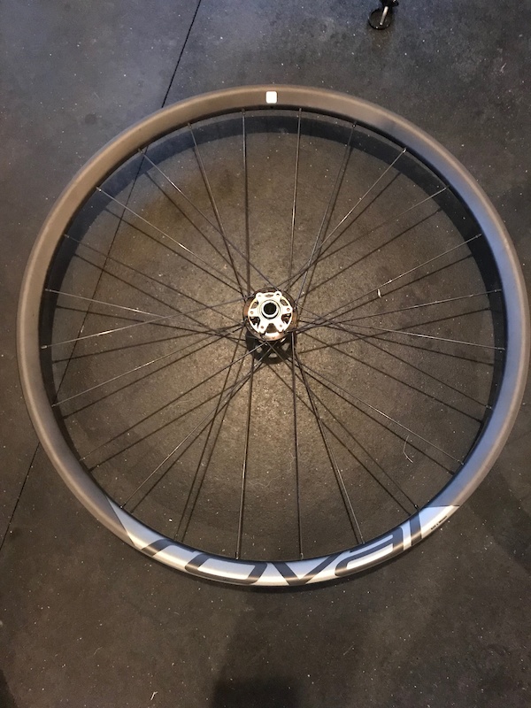 roval traverse carbon 29