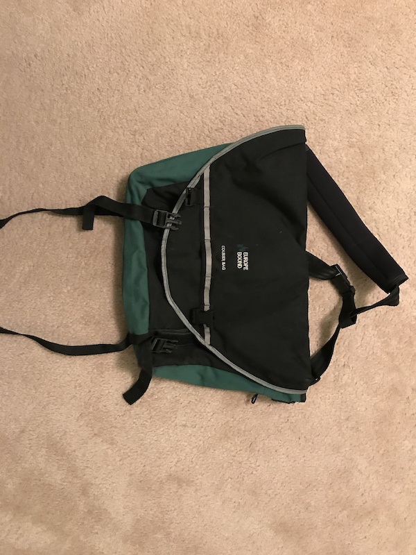 Courier bag For Sale