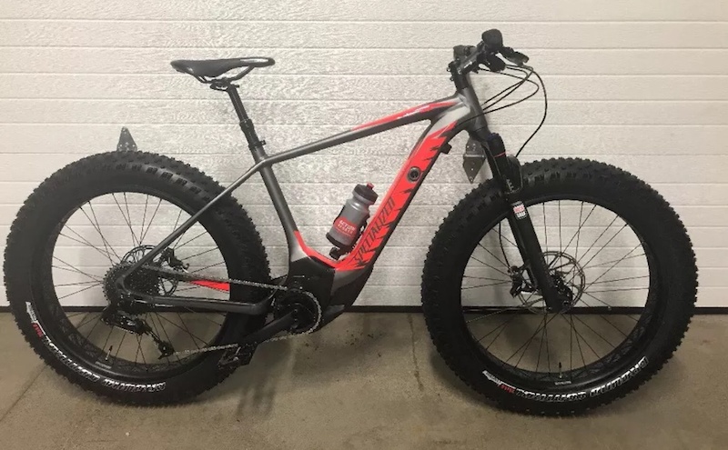 2017 Fat Tire E-Bike Specialized Levo Large Frame For Sale