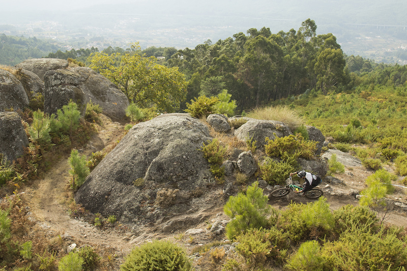 Photo report from second edition of Enduro Challenge Ponte de Lima. Photos from Antonio Abreu MADproductions.