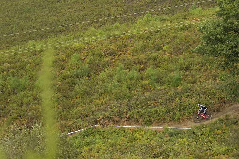 Photo report from second edition of Enduro Challenge Ponte de Lima. Photos from Antonio Abreu MADproductions.
