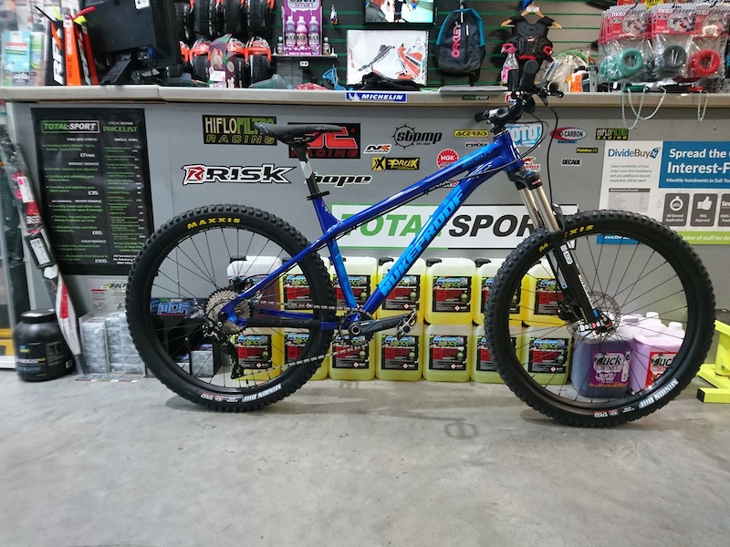 Nukeproof scout best sale 275 sport 2018