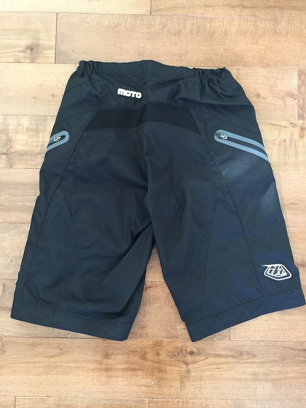 2017 TLD Moto shorts, size 34