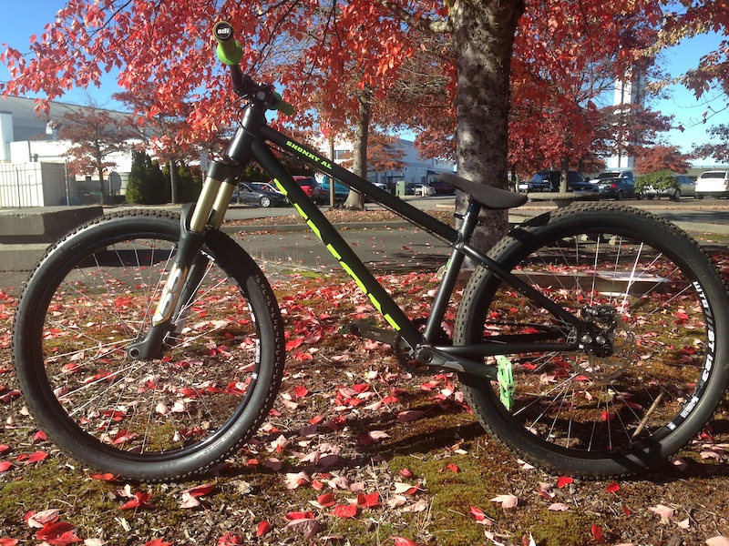 2016-basically-new-kona-shonky-dirt-jumper-for-sale