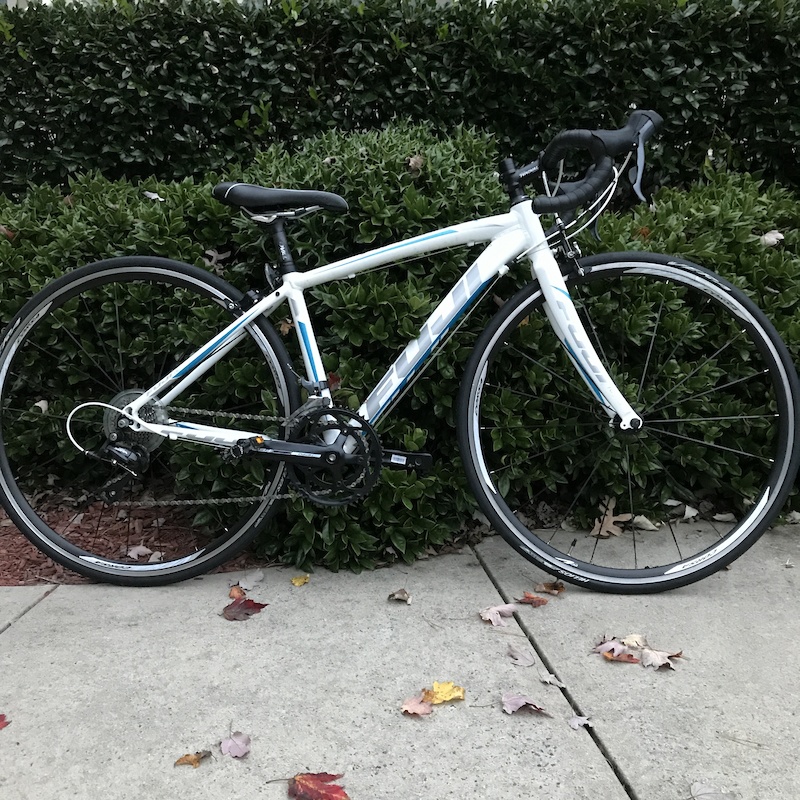 2016 Fuji Finest 3.0 LE Women´s Xsmall (46cms.) For Sale