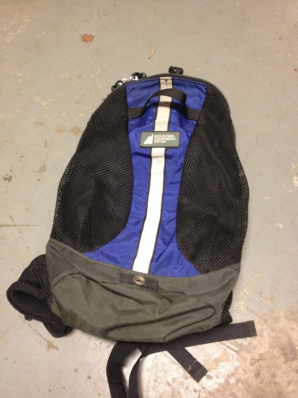 mec hydration pack