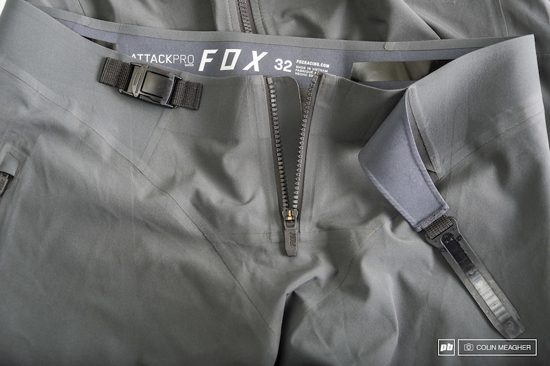 fox attack shorts 32