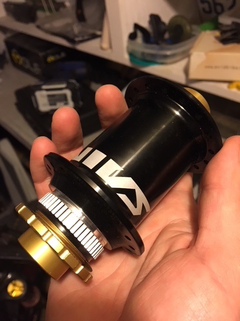 shimano saint hub