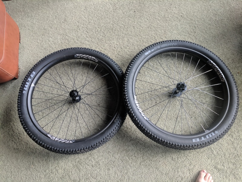 27.5 plus carbon wheelset