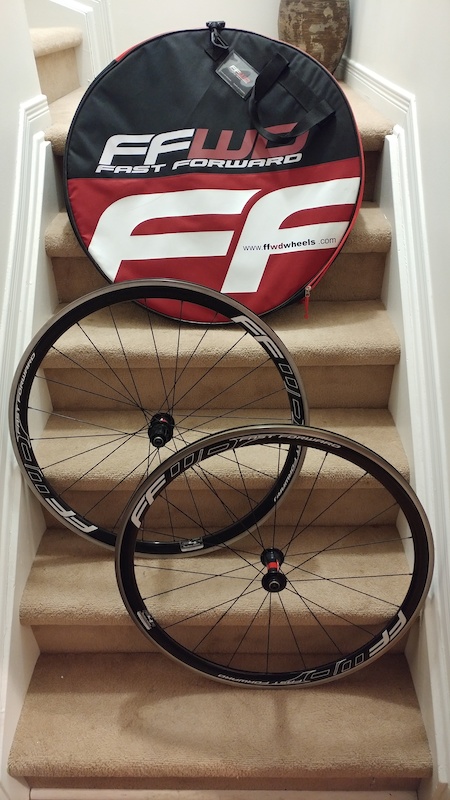 fast forward f4r dt240 clincher wheelset