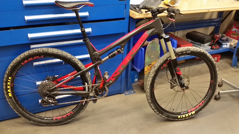 2015 Intense Spider 275c PRO Build Carbon For Sale